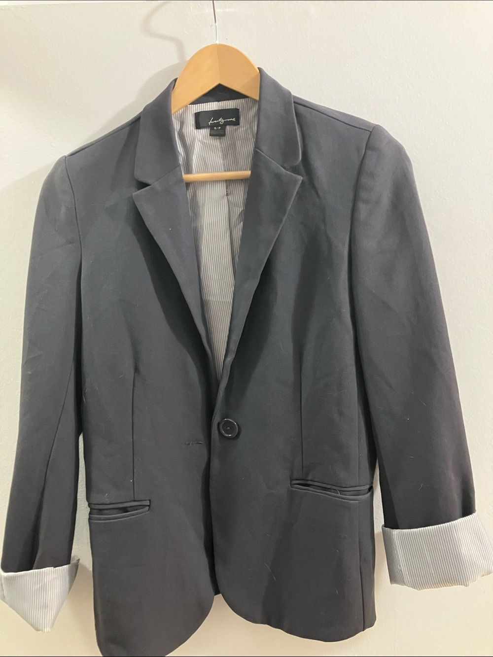 TwentyOne New York Black Single-Button Notch Lapel Blazer